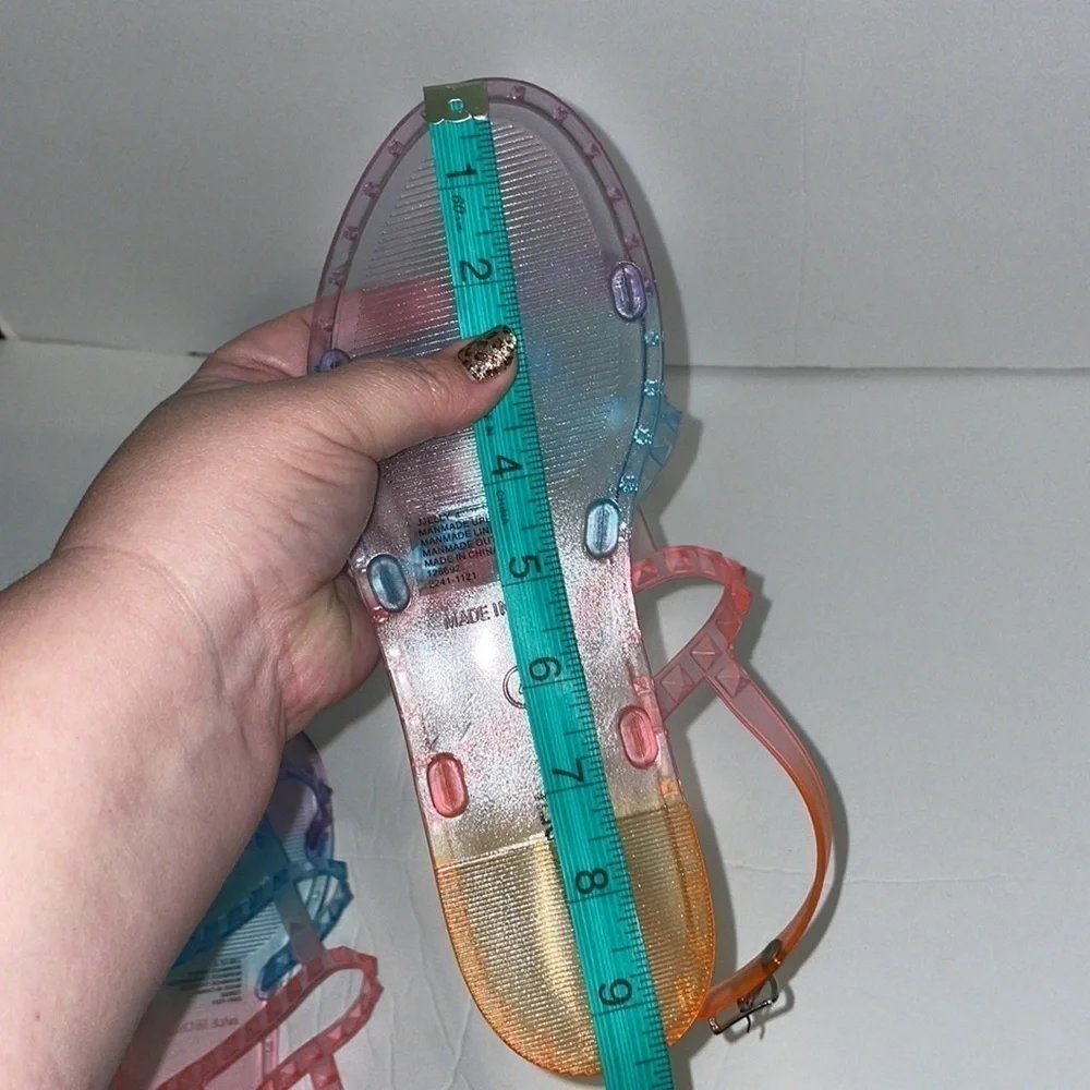Steve Madden Girls Rainbow Jelly Jelly Stud Sandals size 4 Buckle Back